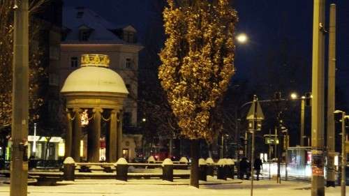 Albertplatz mit Artesischem Brunnen