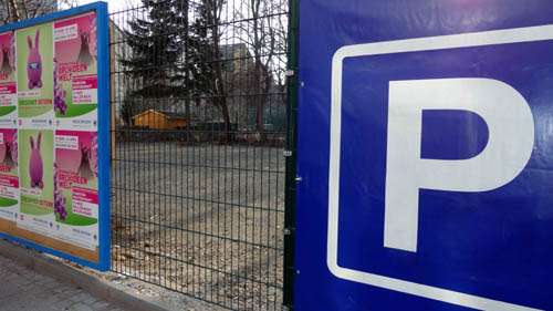 Neuer Parkplatz an der Alaunstraße