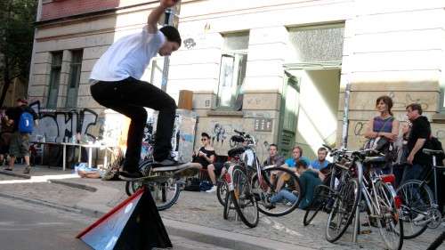 Heiße Skater-Action auf der oberen Alaunstraße