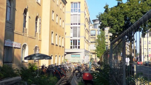 Fahrräder aus zweiter Hand auf der Lößnitzstraße
