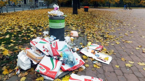 Wenn die Pizza-Schachtel nicht durch die Öffnung passt.