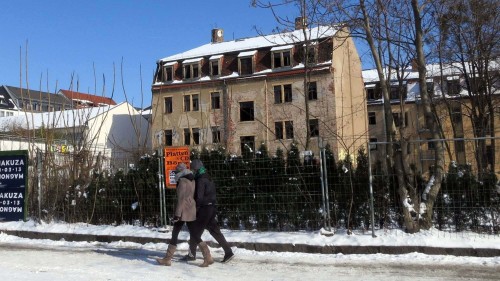 Königsbrücker Straße 26: Die Hinterhäuser werden saniert, davor kommt ein Neubau mit der Bibliothek.