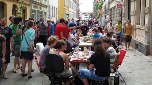 Frühstücken auf der Martin-Luther-Straße