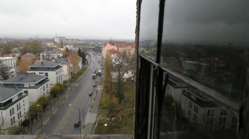 Die Antonstraße vom Hochhaus aus gesehen.