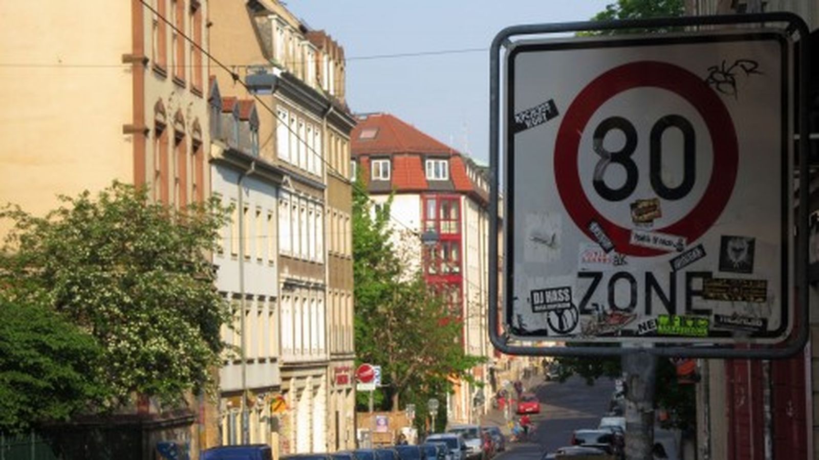 Tempo-80-Zone auf der Louisenstraße?