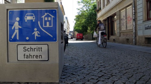 Doppelt hält besser - verkehrsberuhigte Zone auf der Böhmischen Straße