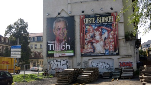 Wurde Opfer einer Farbbeutel-Aktion: Wahlwerbeplakat von Stanislaw Tillich