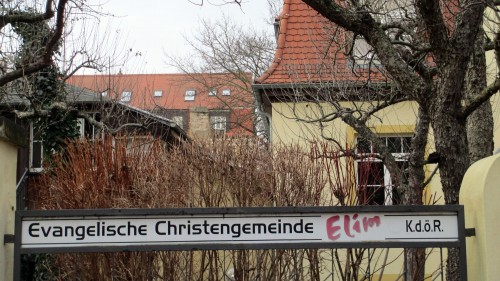 Die Gemeinde Elim hat ihren Sitz im ehemaligen Prießnitzbad