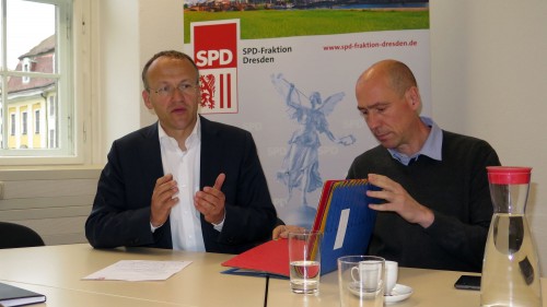 Peter Lames und Fraktionsgeschäftsführer Thomas Blümel