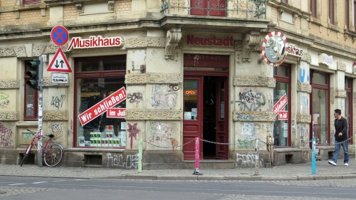 Musikhaus Neustadt schließt im Juli.