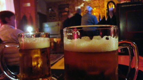 Das Bier im "Unfassbar" war gut, die Stimmung auch. Foto: Archiv 2012