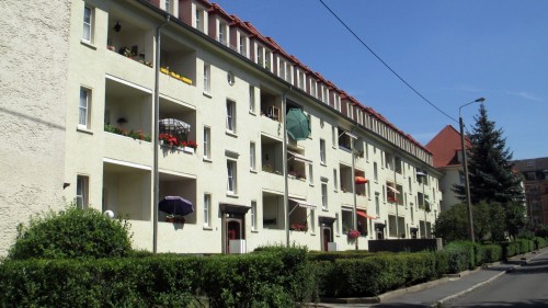 Auch so etwas gibt's in der Neustadt. Balkonien auf der "Timäus"