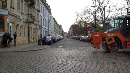 Wird überholt: die Kamenzer Straße am Alaunplatz.