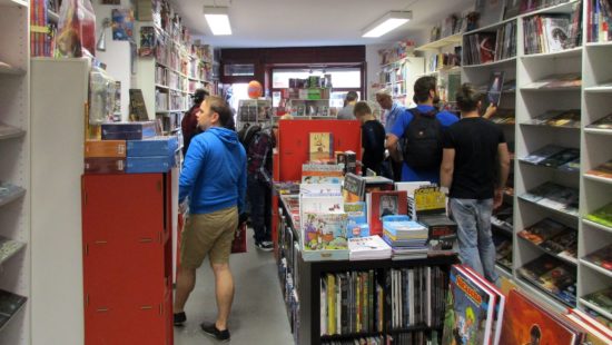 Buntes Treiben im Comicladen auf der Bautzner Straße.