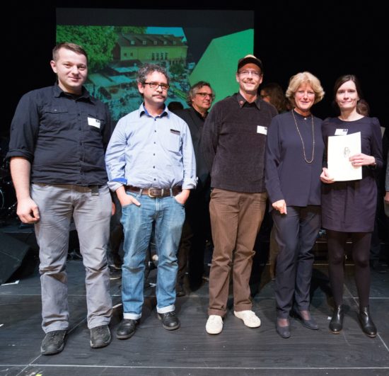 Die Scheune-Crew bei der Preisverleihung - Foto: Frank Schoepgens - Applaus 2016, Initiative Musik