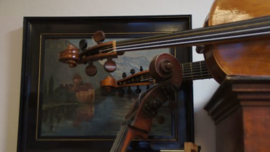 Auf historischen Instrumenten erweckt Geigenbaumeister Eulenhaupt teilweise 300 Jahre alte Stücke wieder zum Leben