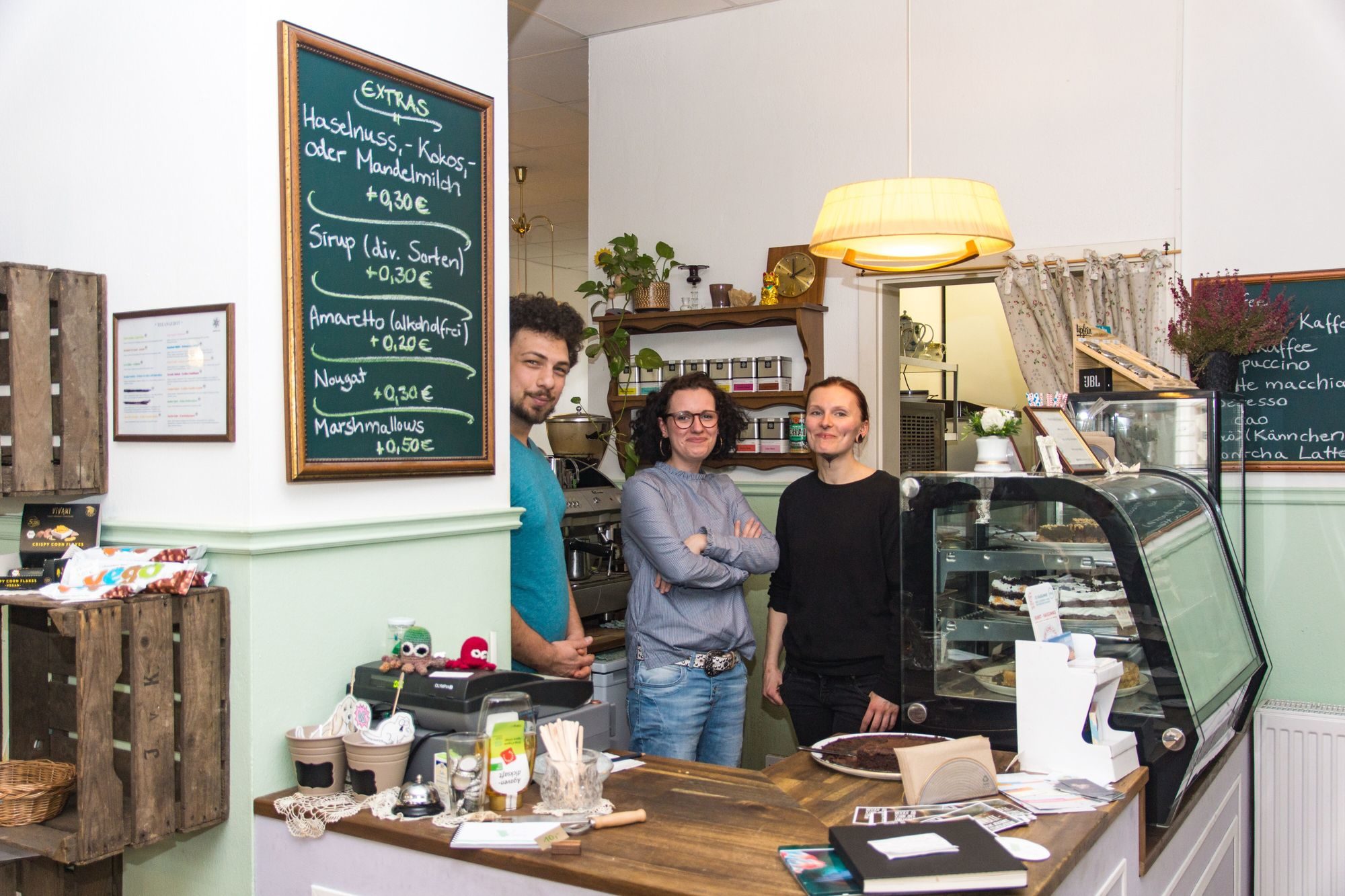 Falko Pietsch und Susanne Behner haben von Sarah Fritzsche das "V-Cake" übernommen. Foto: Der Artgenosse, Patrick Schönfeld