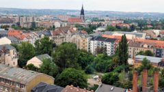 Blick von der Martin-Luther-Kirche Richtung Dreikönigskirche