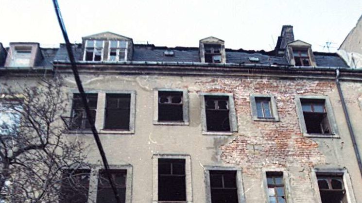 Hinterhaus in der Neustadt 1991, anklicken zum Vergrößern.