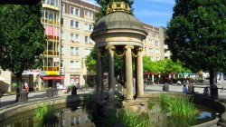 der Artesische Brunnen am Albertplatz