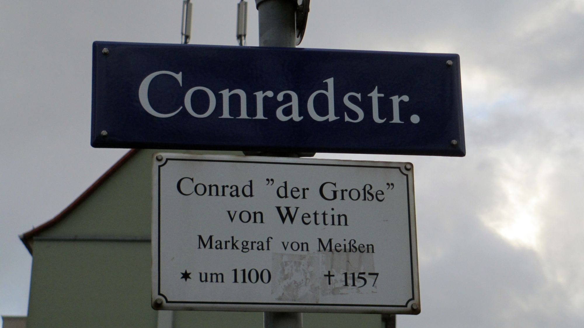 Conrad, eigentlich Konrad I., reitet im Fürstenzug in der Altstadt mit.