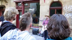 Gitarrenspiel auf der Alaunstraße