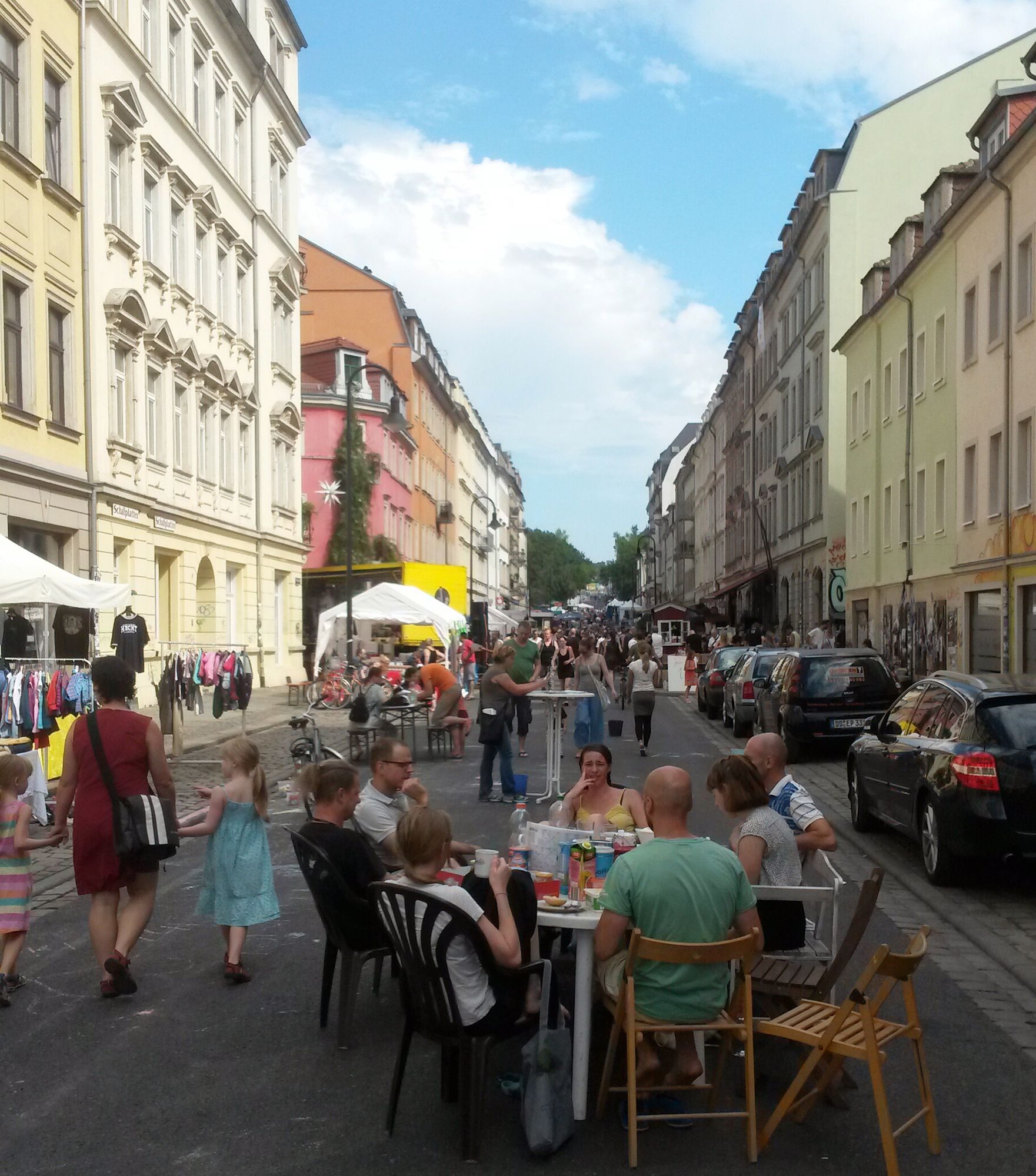 Hechtbewohner beim Frühstücken am Sonntag Morgen