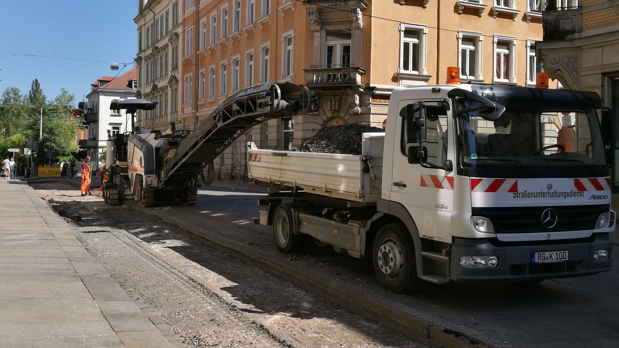 Louisenstraße wird ausgefräst