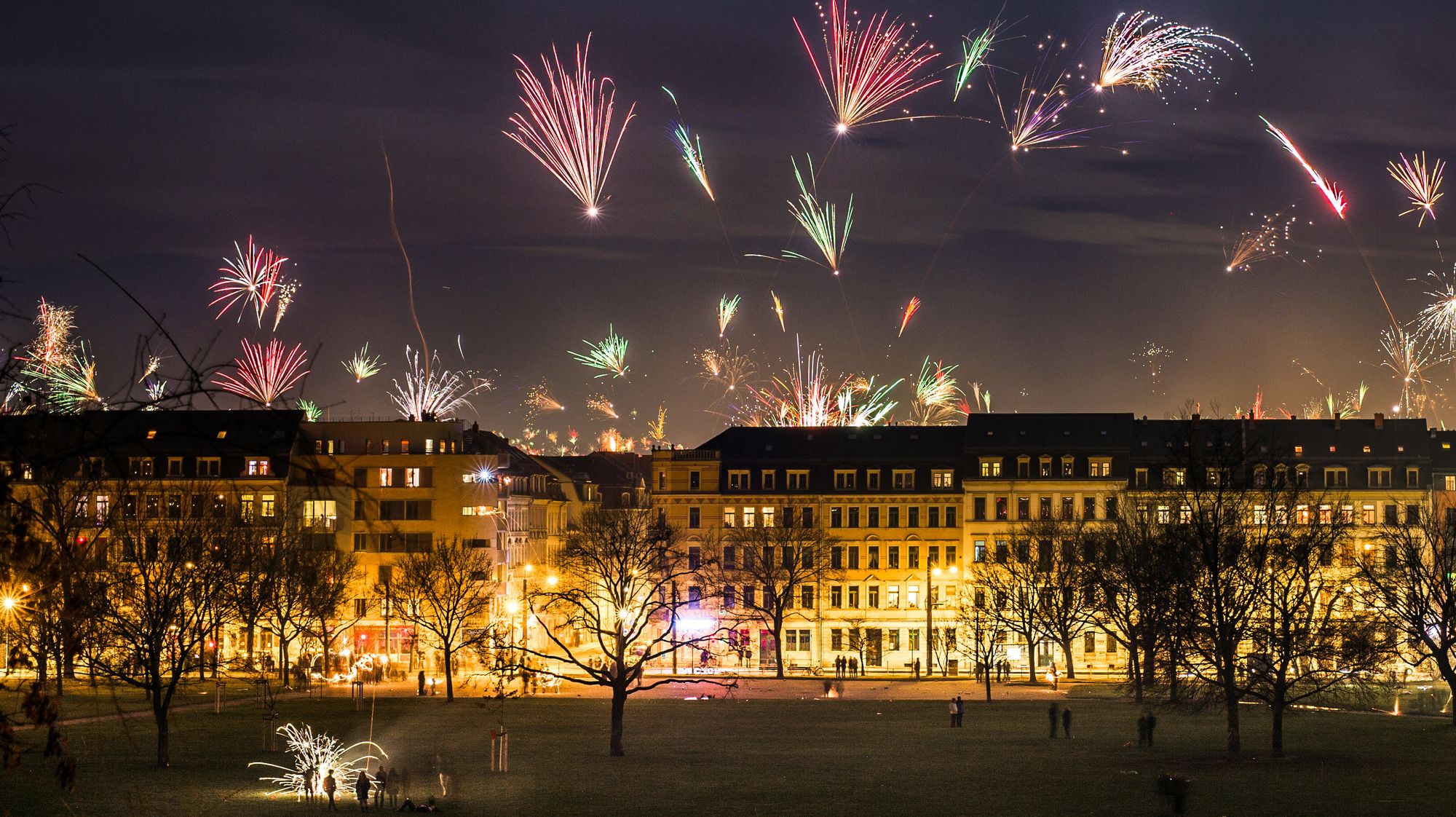 Silvesternacht über dem Alaunplatz - Foto: Robert Seifert