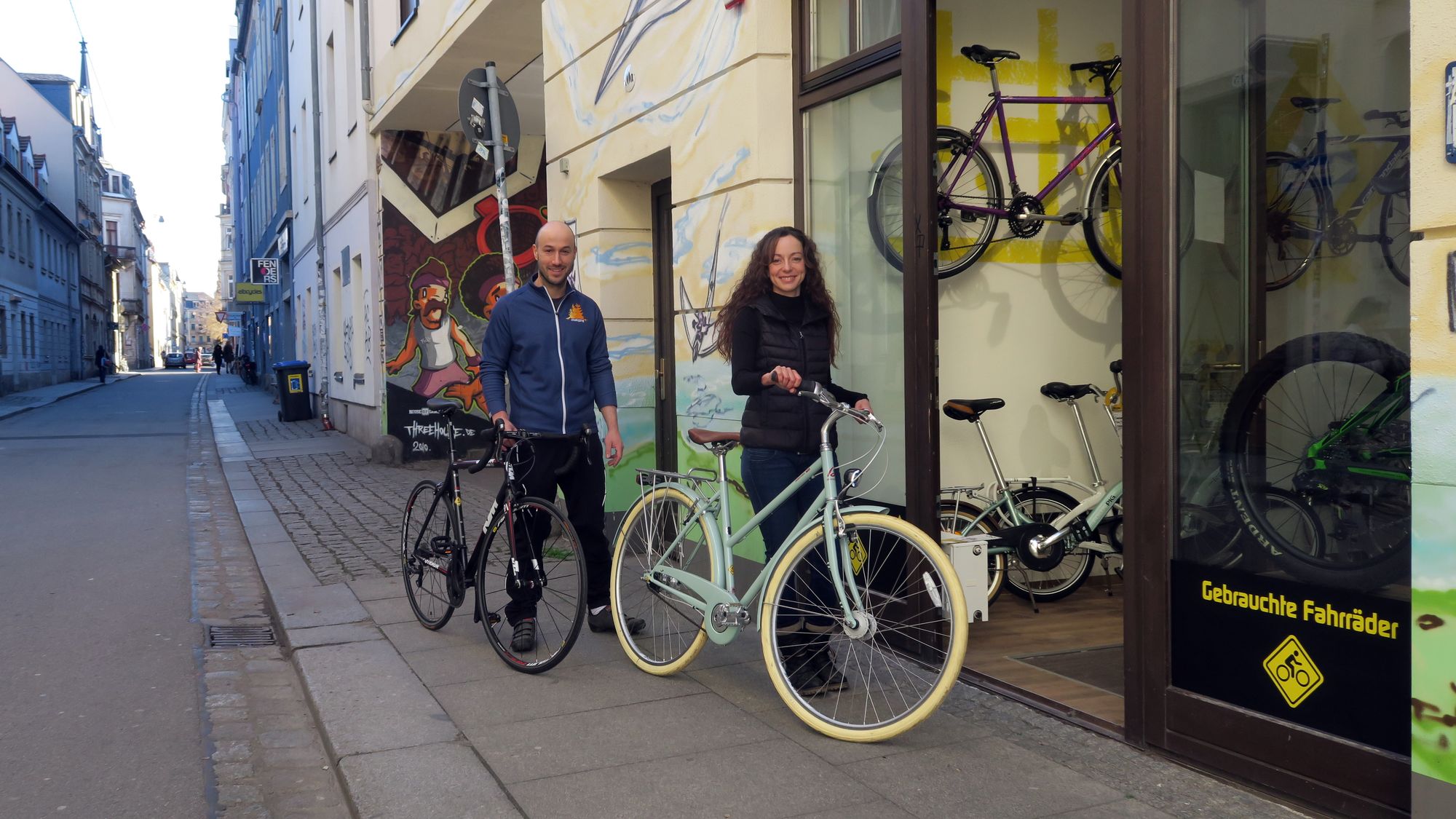 Linda Ogrissek und Ronny Walther führen das Elbcycles auf der Böhmischen Straße