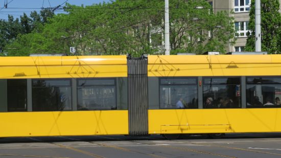 Straßenbahn am Albertplatz