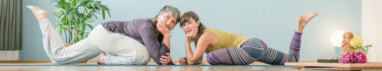 Annette (links) und Marlen leiten das Yoga-Studio gemeinsam. (Foto: Yogawaves)