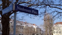 Niederauer Platz - Foto: Archiv