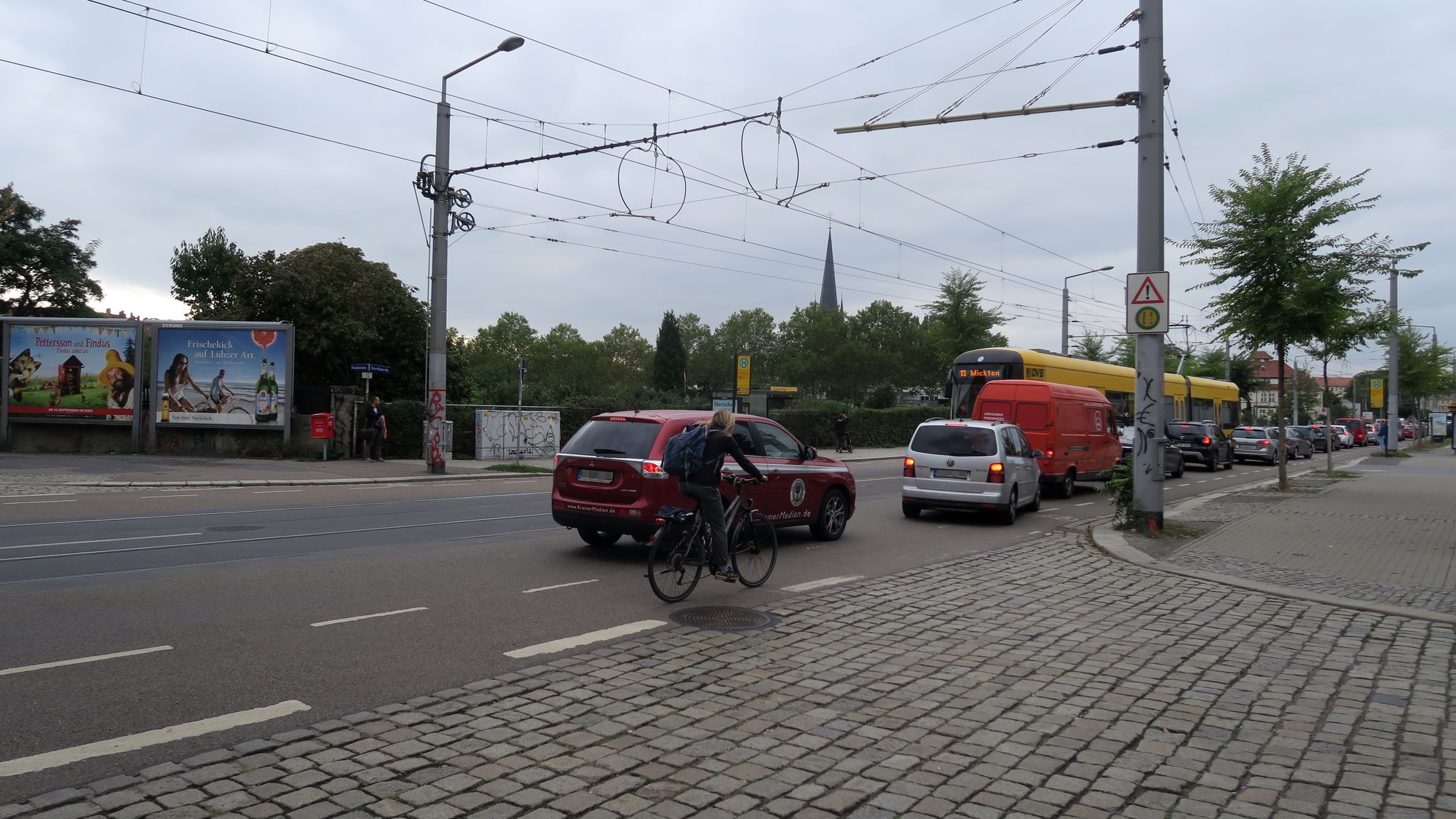 An der Kreuzung Friedens- und Fritz-Reuter-Straße soll die Ampel entstehen.