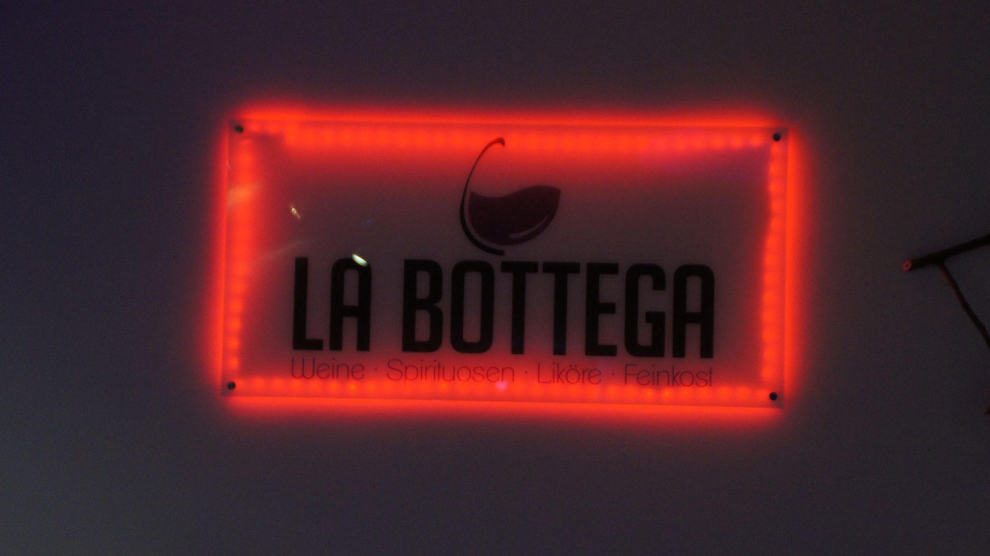 Im Rotweinmilieu: La Bottega