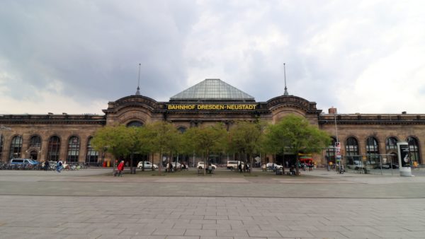 Der Bahnhof Neustadt am Schlesischen Platz