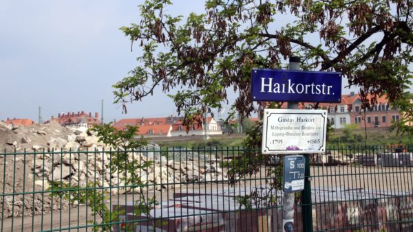 Bis zu zwei Jahren kann die Prüfung zum Verkauf des Bahngeländes an der Harkortstraße dauern