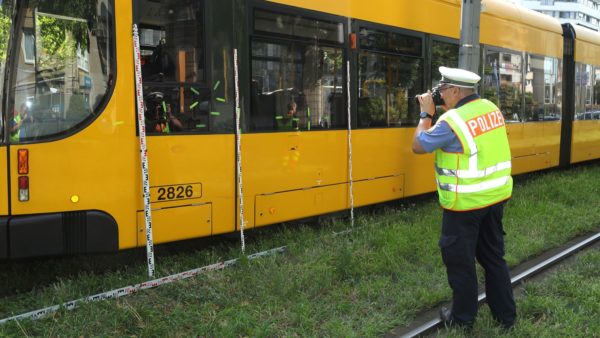 Unfall mit Fußgänger an der Albertstraße