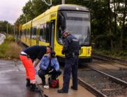 Beschädigte Straßenbahn an der Hellersiedlung - Foto: Tino Plunert