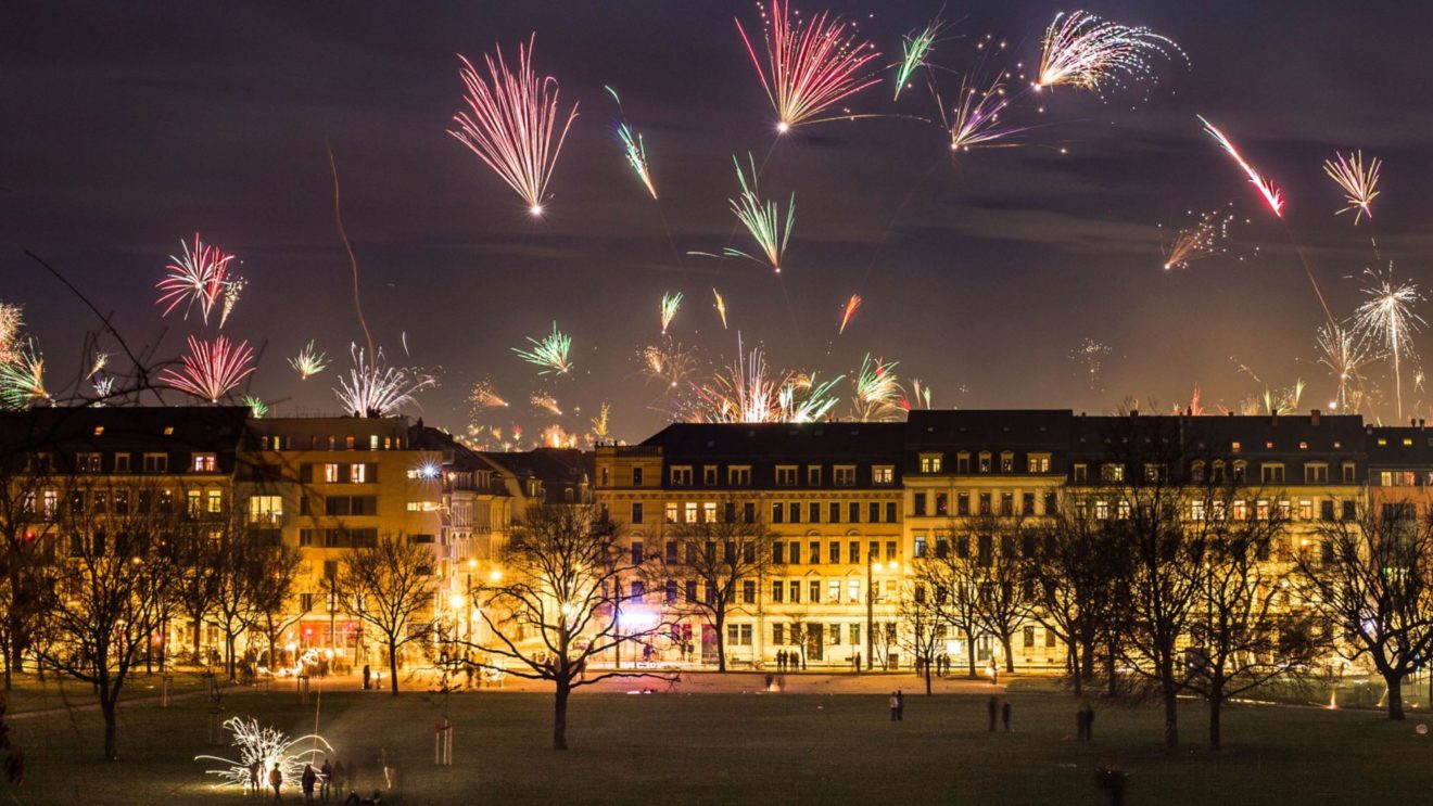 Silvesternacht über dem Alaunplatz - Foto: Robert Seifert