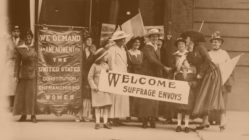 Amerikanische Suffragetten im Jahre 1915