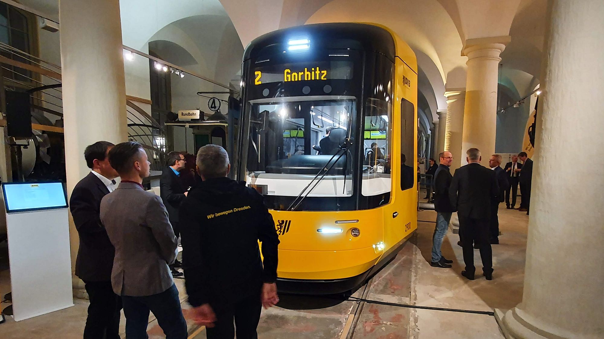 Dresden neue straßenbahn Neue Straßenbahnen