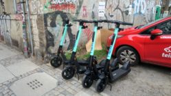 Tier-Roller auf der Görlitzer Straße