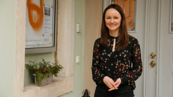 Kuratorin Magdalena Paluska führt letztmalig am 23.2. durch die Ausstellung.