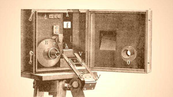 Kinematograph -Foto: Le Magazine Du Siecle (1897) Lizenz: CC BY-SA 3.0
