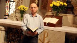 Pfarrer Ecki Möller sendet einen Ostergruß aus der Martin-Luther-Kirche