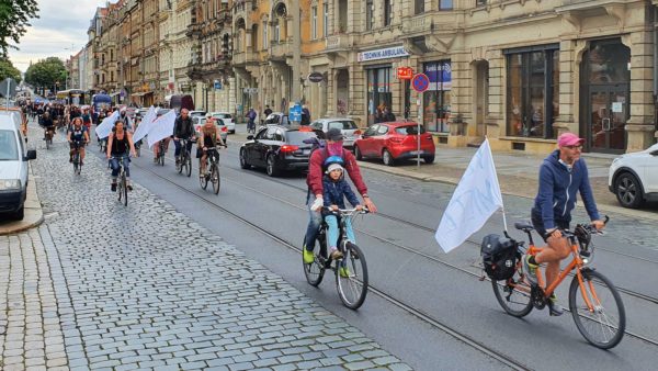 Fahrraddemo auf der Königsbrücker Straße