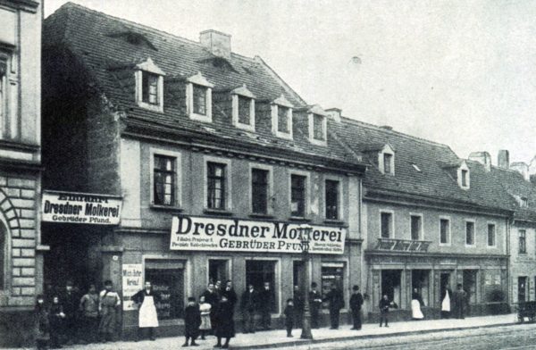 Firmengründung am 9. September 1880 - Bautzner Straße 41 Foto: Archiv Pfunds