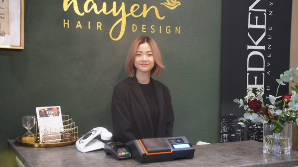 Thi Hai Yen Cu hat das ehemalige "Don't touch my hair" in einen neuen Salon verwandelt. Foto: Philine