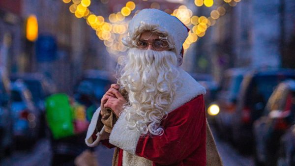 Weihnachtsmann auf der Kamenzer Straße - Foto: Ronny Rozum